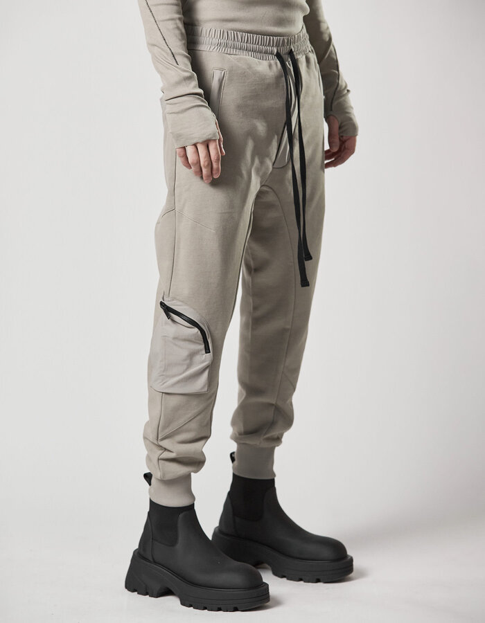 THOM KROM COTTON JOGGER WITH RIP-STOP NYLON 3D POCKET - MOONBEAM