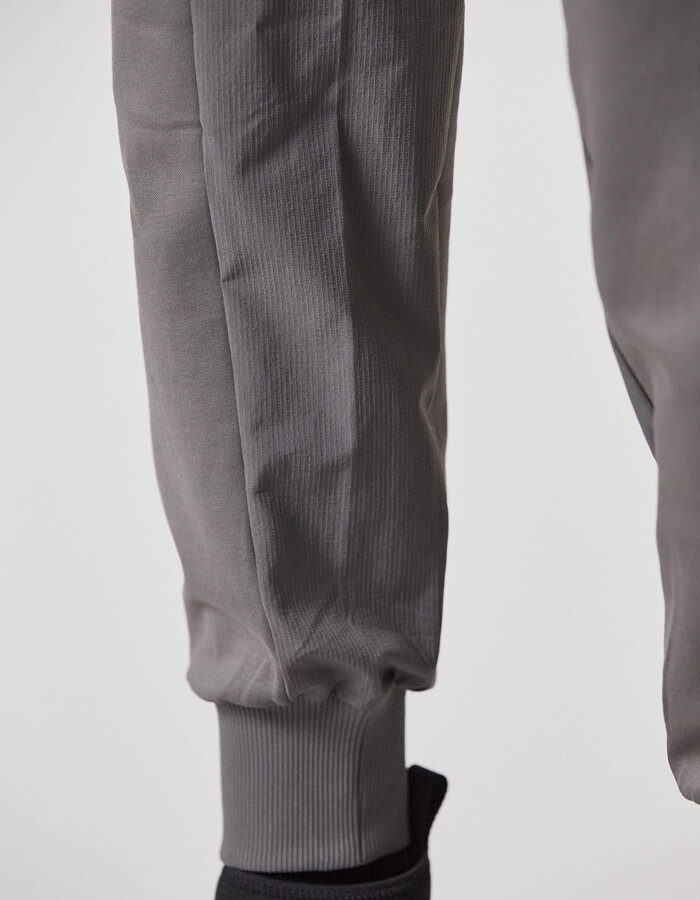 THOM KROM RIP-STOP NYLON PANELED STRETCH COTTON JOGGER - ASH GREY