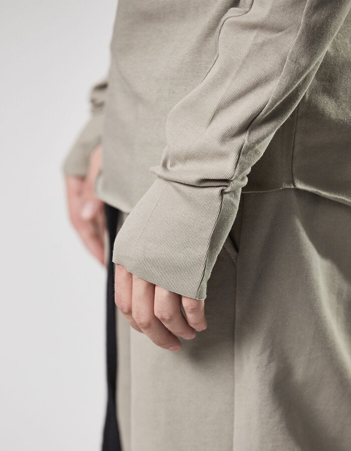 THOM KROM COTTON MODAL FITTED LONGSLEEVE WITH RIB INSERTS - MOONBEAM