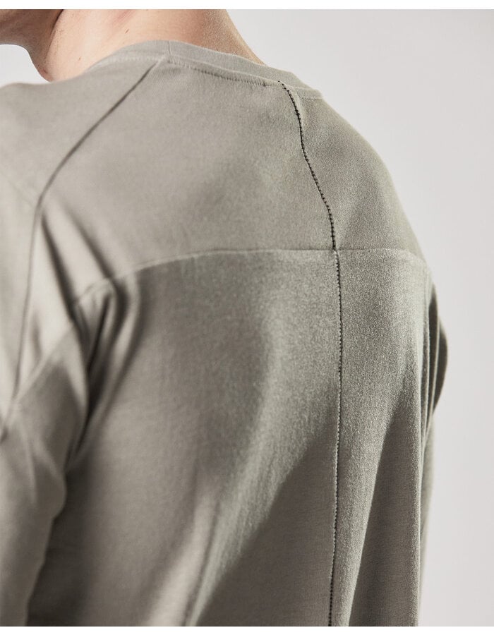 THOM KROM COTTON MODAL FITTED LONGSLEEVE WITH RIB INSERTS - MOONBEAM