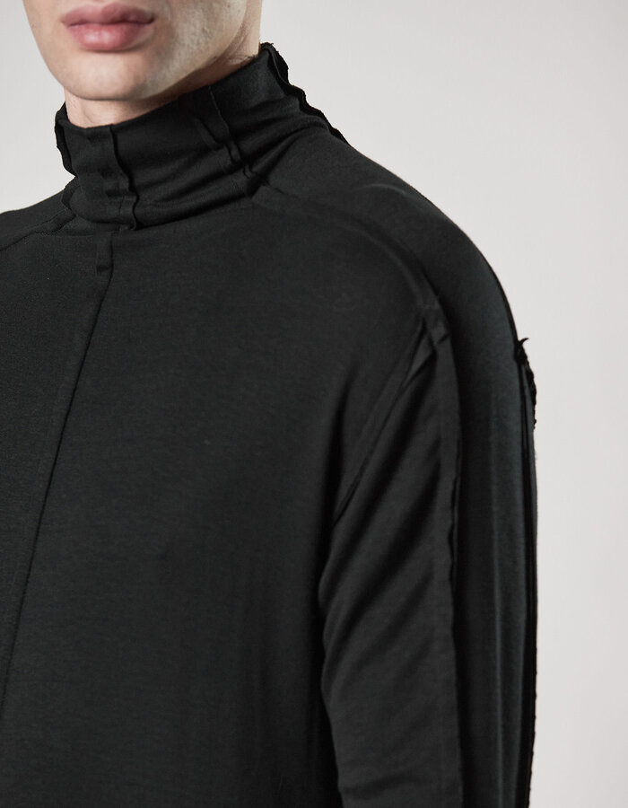 THOM KROM STRETCH VISCOSE TURTLENECK SWEATER