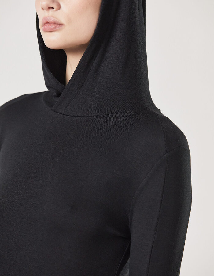 THOM KROM STRETCH VISCOSE RIBBED HOODED DRESS