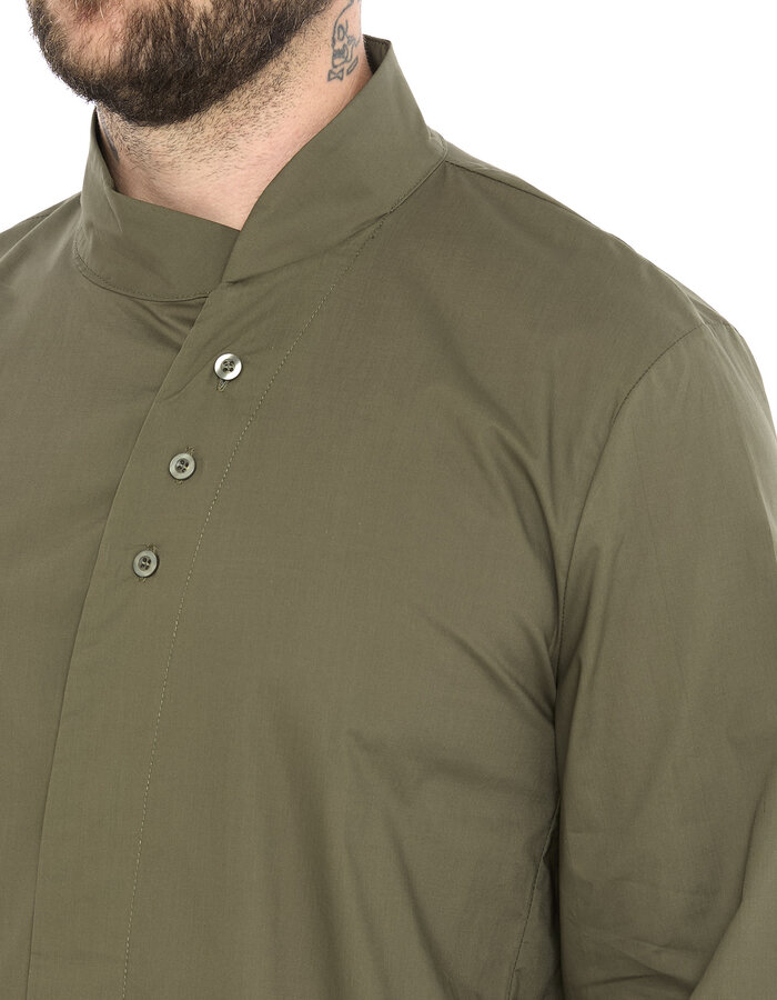 LA HAINE INSIDE US POPLIN COTTON SHIRT WITH ASYMMETRIC NECK - GREEN