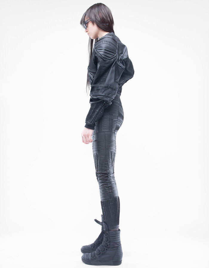 DEMOBAZA JACKET BEYOND W