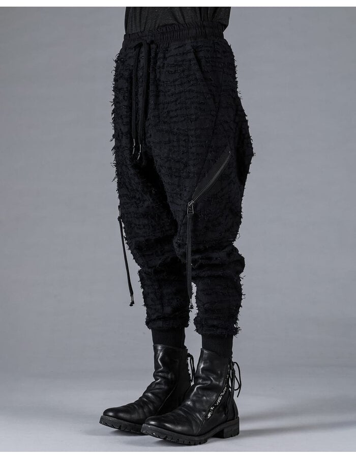 D. HYGEN COTTON VIYELLA DAMAGE QUILT LOW CROTCH JOGGER