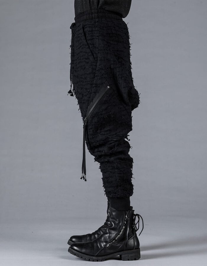 D. HYGEN COTTON VIYELLA DAMAGE QUILT LOW CROTCH JOGGER