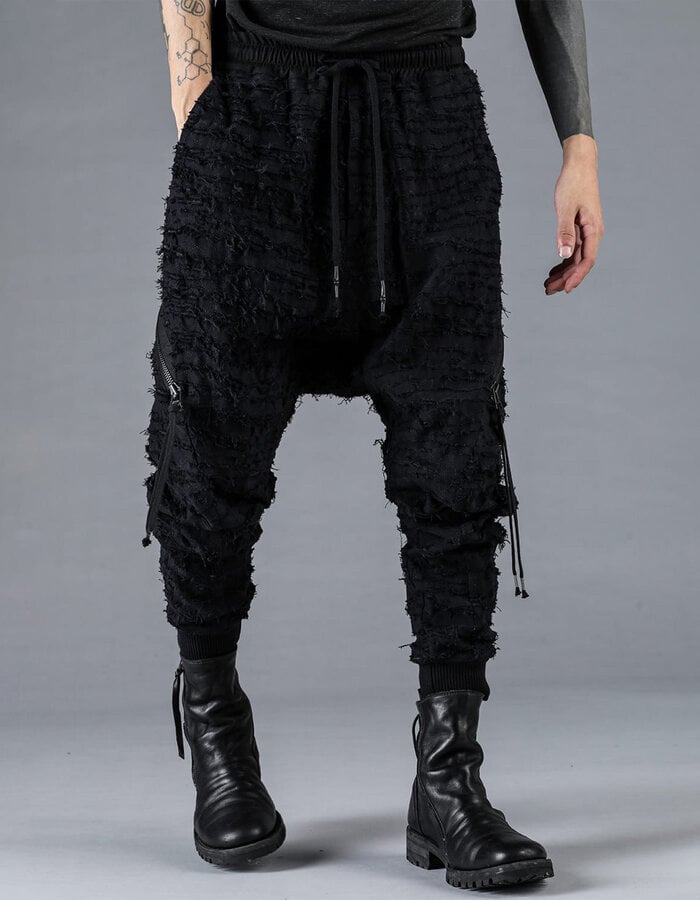 D. HYGEN COTTON VIYELLA DAMAGE QUILT LOW CROTCH JOGGER