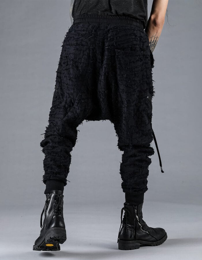 D. HYGEN COTTON VIYELLA DAMAGE QUILT LOW CROTCH JOGGER