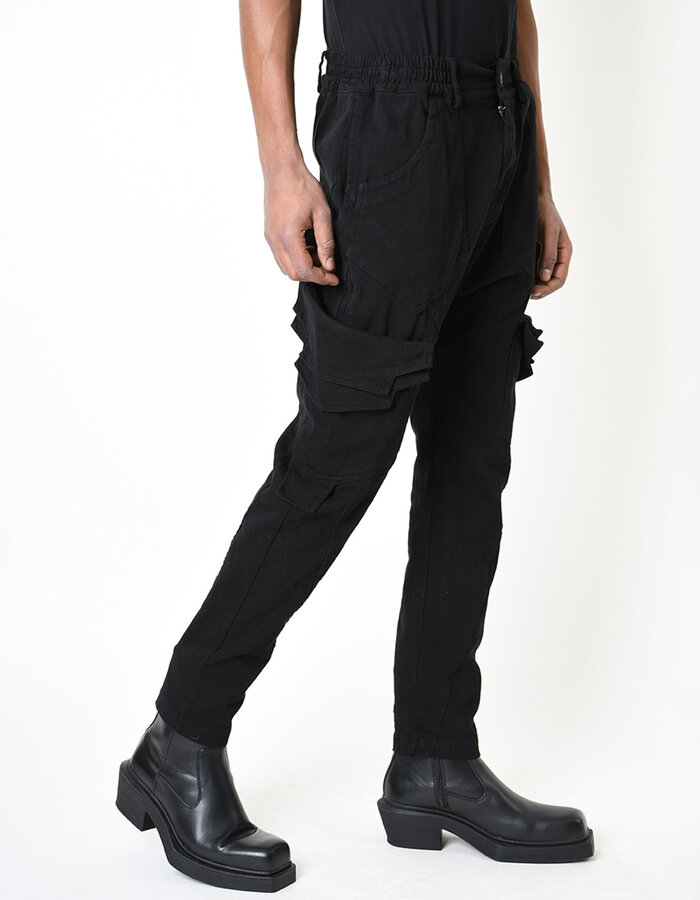 LA HAINE INSIDE US STRETCH DENIM MULTI POCKET CARGO JEANS - BLACK