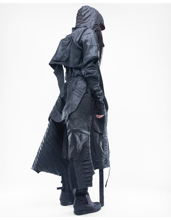 DEMOBAZA OVERCOAT BEYOND