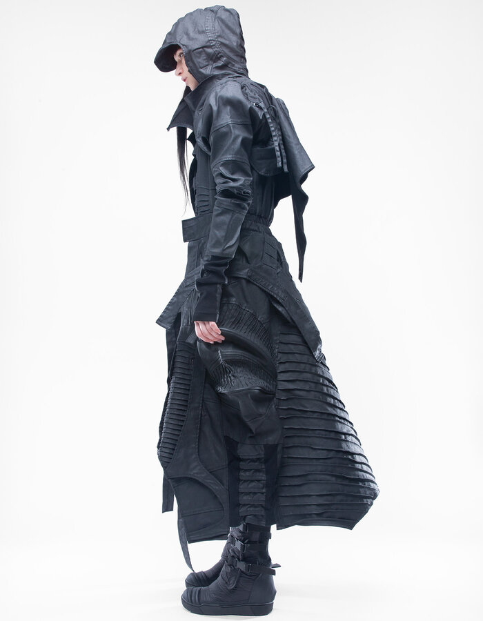 DEMOBAZA OVERCOAT BEYOND