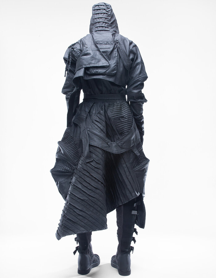 DEMOBAZA OVERCOAT BEYOND