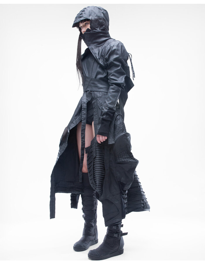 DEMOBAZA OVERCOAT BEYOND