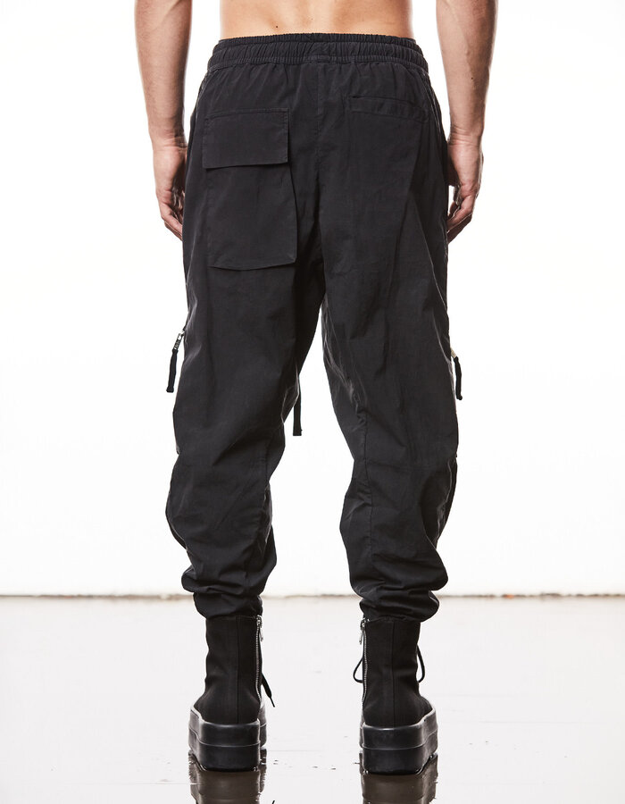 THOM KROM LIGHT COTTON CURVE ZIP CARGO TROUSER - BLACK
