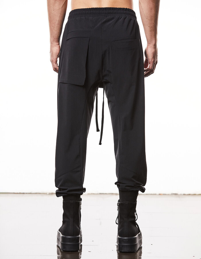 THOM KROM STRETCH NYLON RIP-STOP ZIP POCKET JOGGERS - BLACK