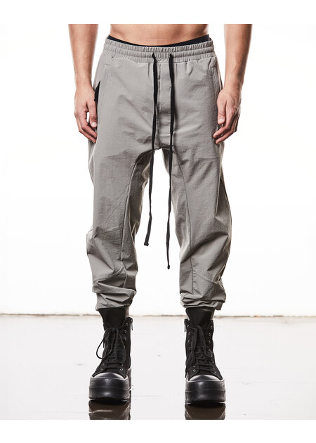 THOM KROM STRETCH NYLON RIP-STOP ZIP POCKET JOGGERS - ROCK