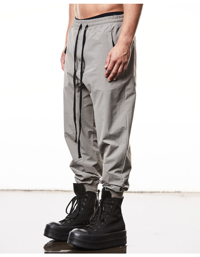 THOM KROM STRETCH NYLON RIP-STOP ZIP POCKET JOGGERS - ROCK