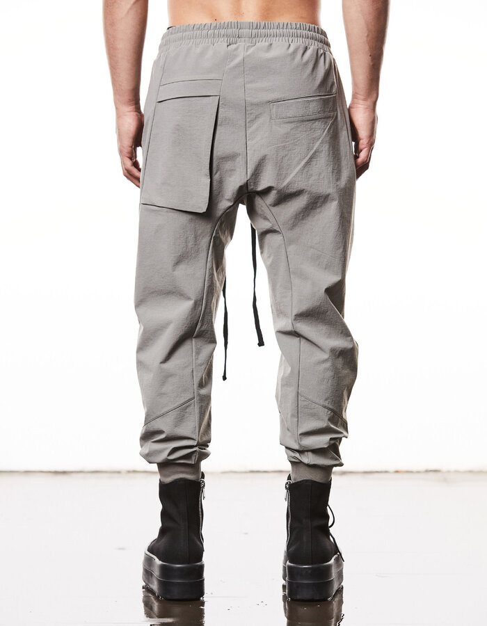THOM KROM STRETCH NYLON RIP-STOP ZIP POCKET JOGGERS - ROCK