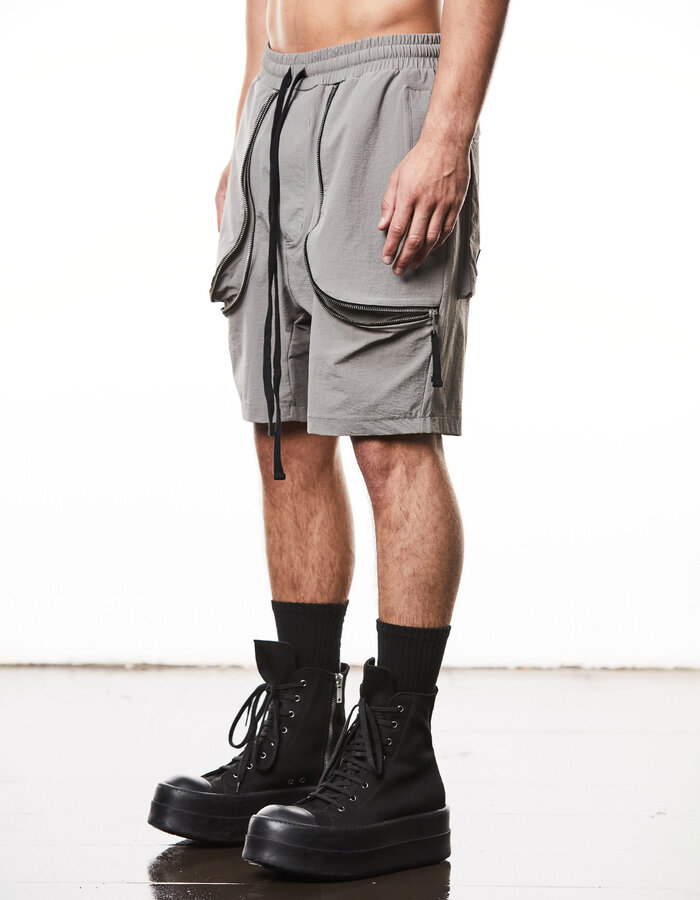 THOM KROM CURVED ZIP GUSSET HYPER-STRETCH NYLON SHORTS - ROCK