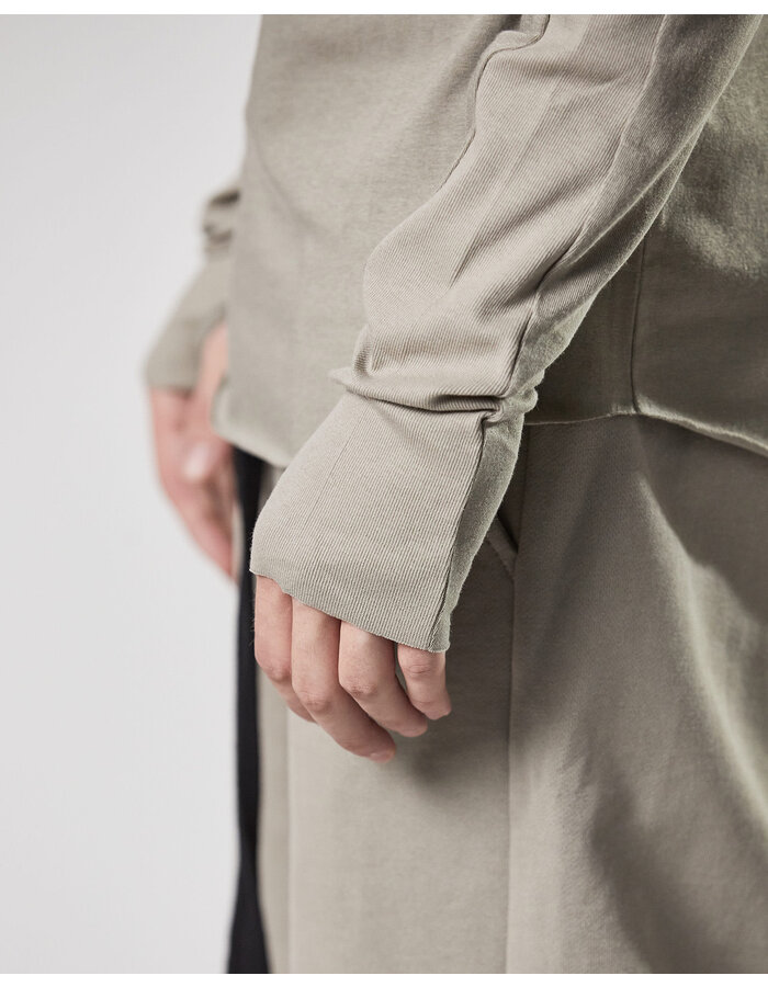 THOM KROM COTTON MODAL FITTED LONGSLEEVE WITH RIB INSERTS - MOONBEAM