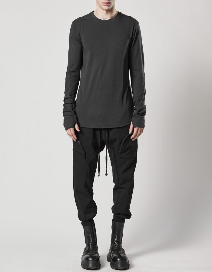 THOM KROM CURVE ZIP POCKET FITTED CARGO JOGGER - BLACK