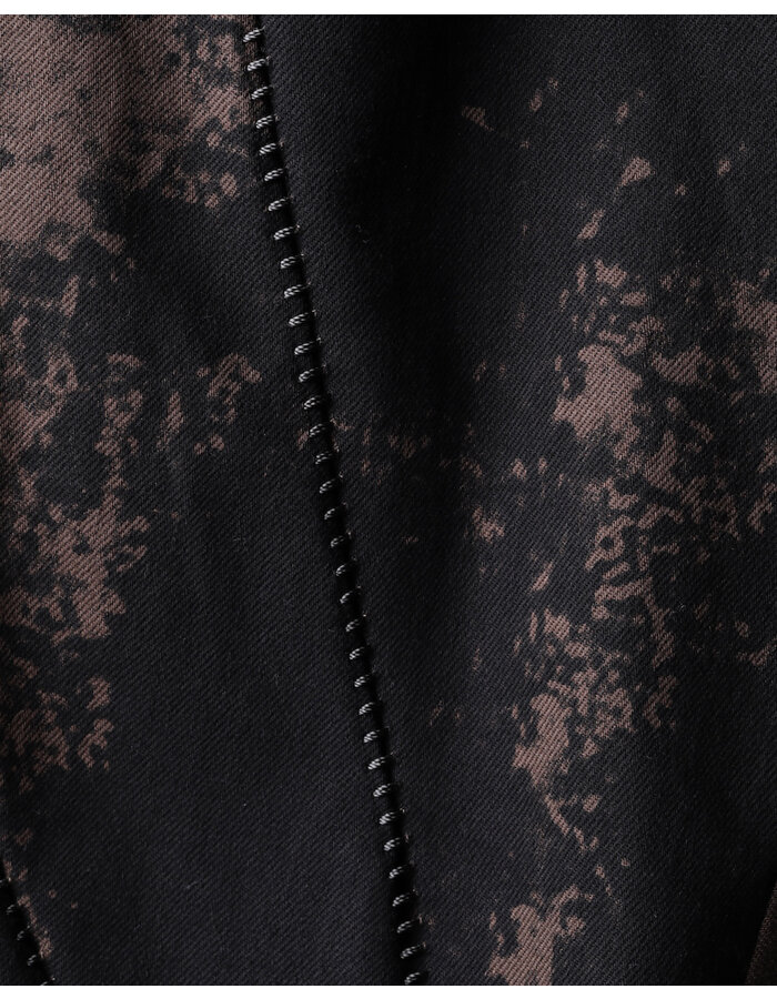 D. HYGEN MURA PROCESSED OVERLOCK TWISTED SLIM JEANS - DUST/BLACK