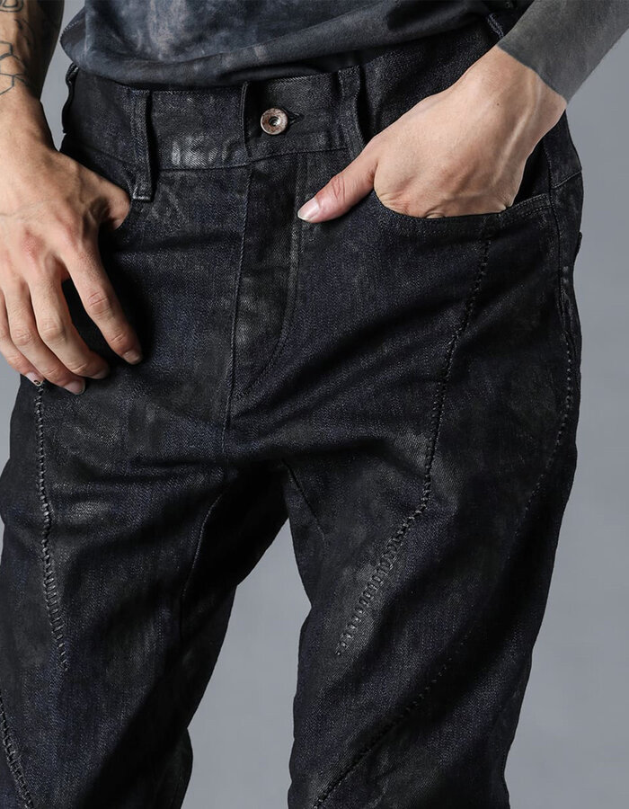 D. HYGEN MURA PROCESSED OVERLOCK TWISTED SLIM JEANS - BLACK