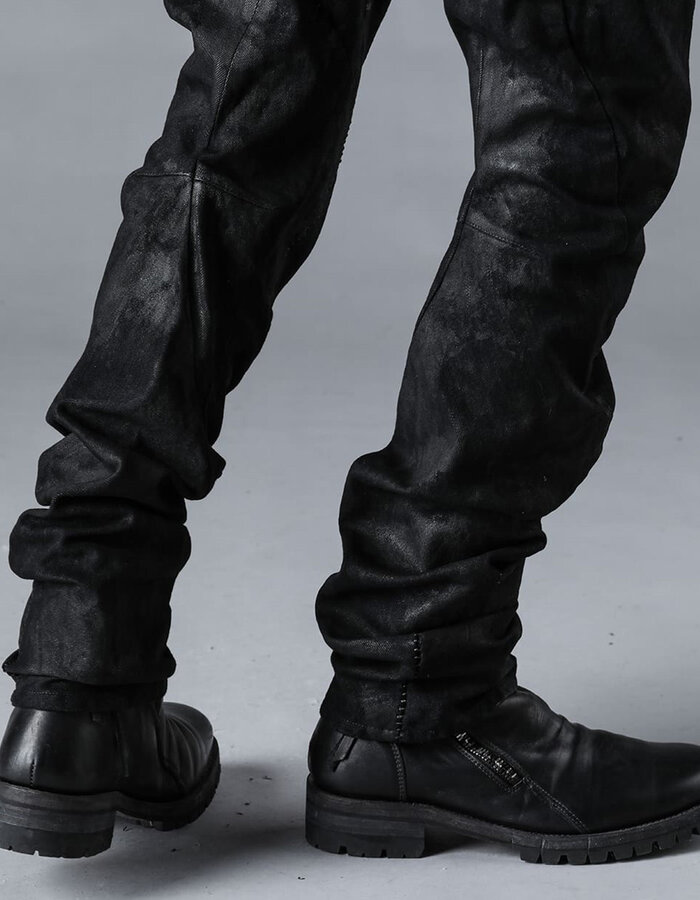 D. HYGEN MURA PROCESSED OVERLOCK TWISTED SLIM JEANS - BLACK