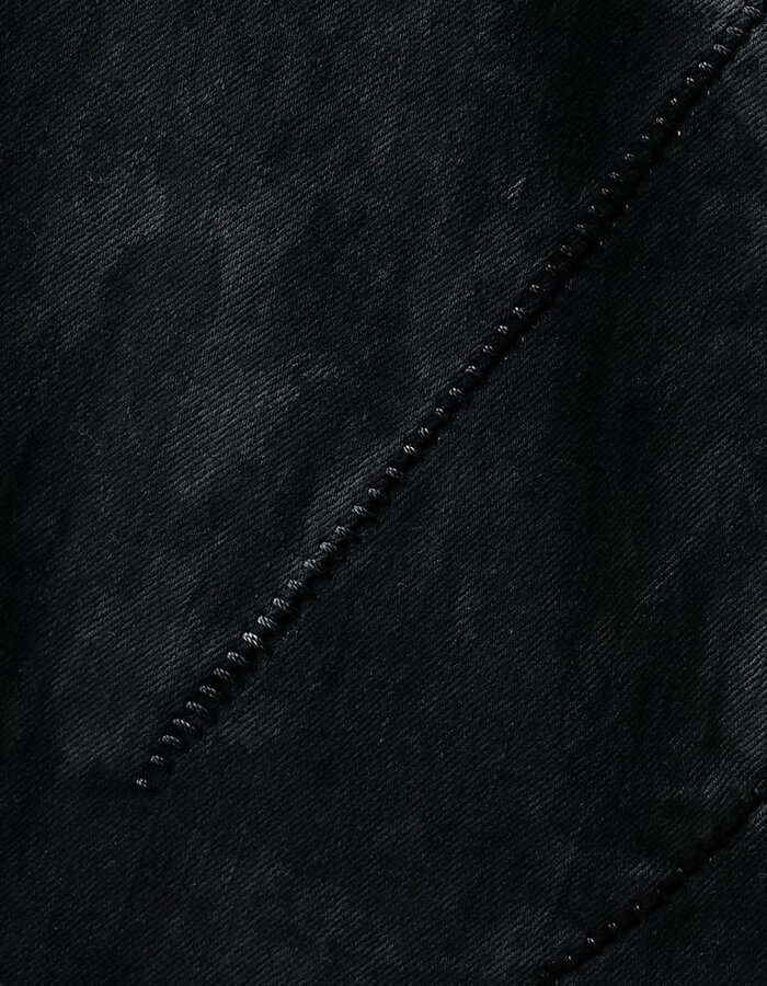 D. HYGEN MURA PROCESSED OVERLOCK TWISTED SLIM JEANS - BLACK