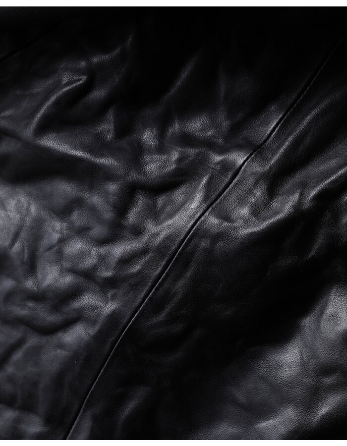 D. HYGEN HORSE LEATHER VEST BAG