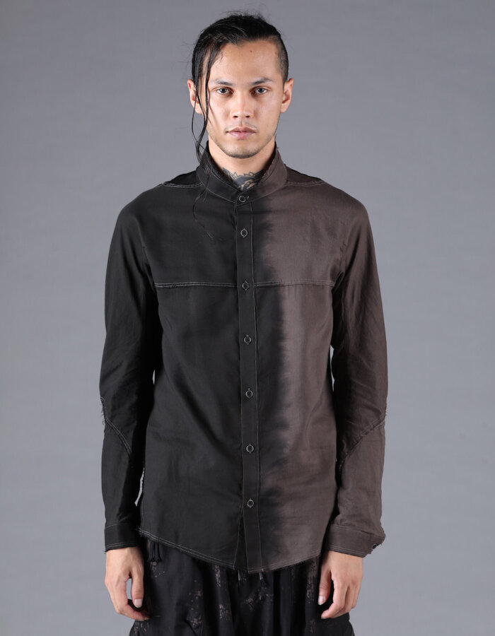 D. HYGEN GRADIENT DYE CUT-OFF BAND COLLAR SHIRT