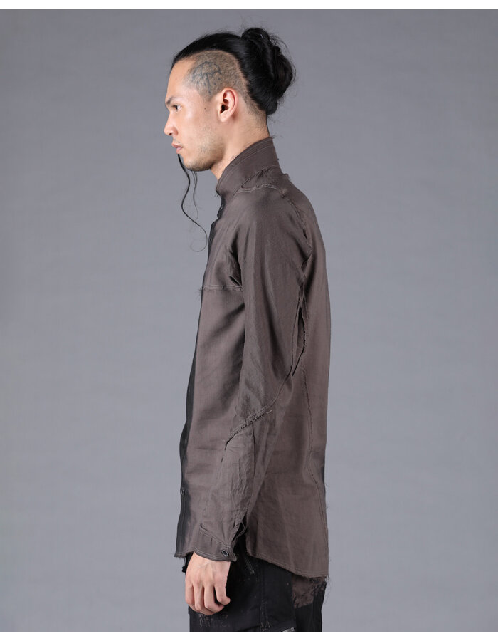 D. HYGEN GRADIENT DYE CUT-OFF BAND COLLAR SHIRT
