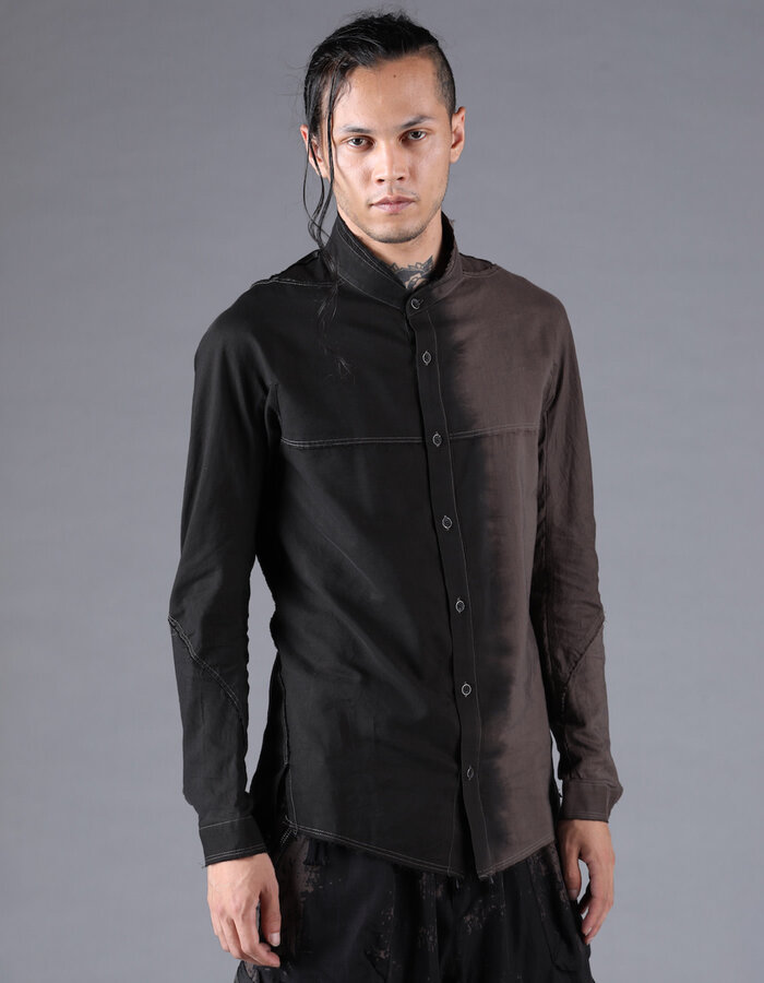 D. HYGEN GRADIENT DYE CUT-OFF BAND COLLAR SHIRT