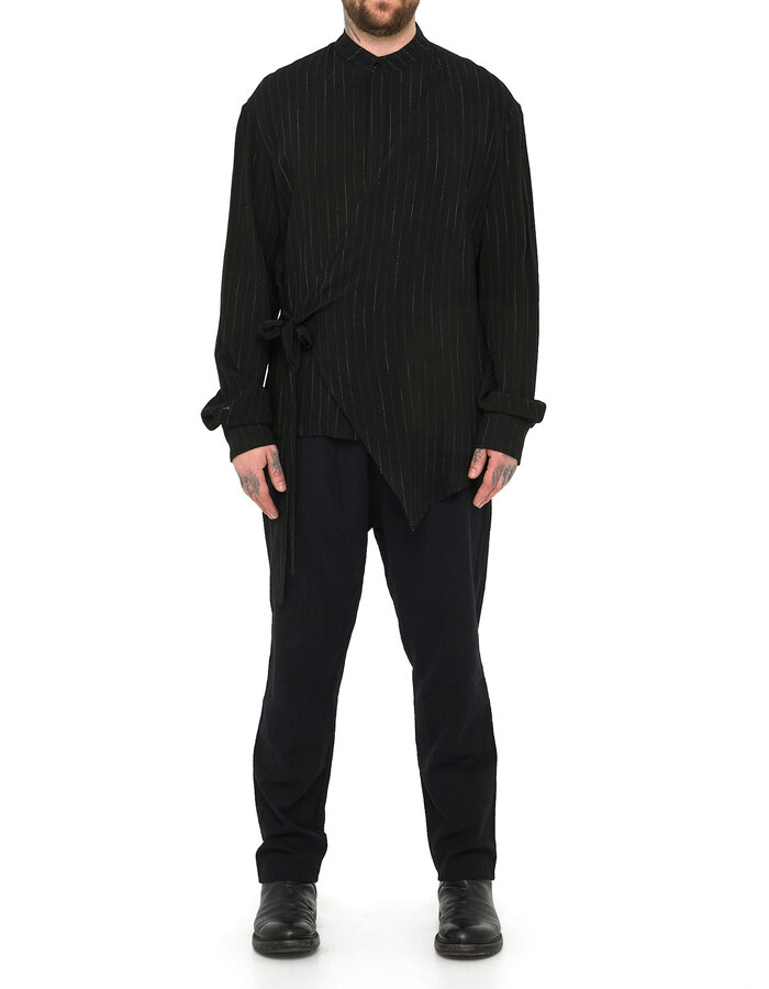 LA HAINE INSIDE US PINSTRIPE MANDARIN SHIRT WITH DRAPE PANEL