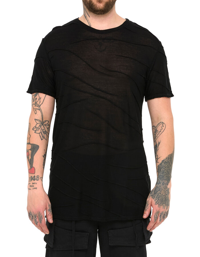 LA HAINE INSIDE US VISCOSE PLISSE DETAIL T-SHIRT - BLACK