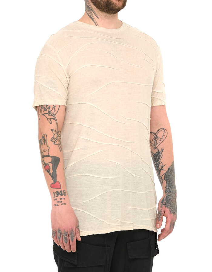 LA HAINE INSIDE US VISCOSE PLISSE DETAIL T-SHIRT - BEIGE