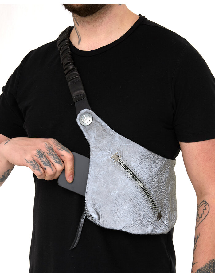 ISAAC SELLAM EXPERIENCE PASSAGER LAMBSKIN CROSS-BODY BAG - REFLECTIVE
