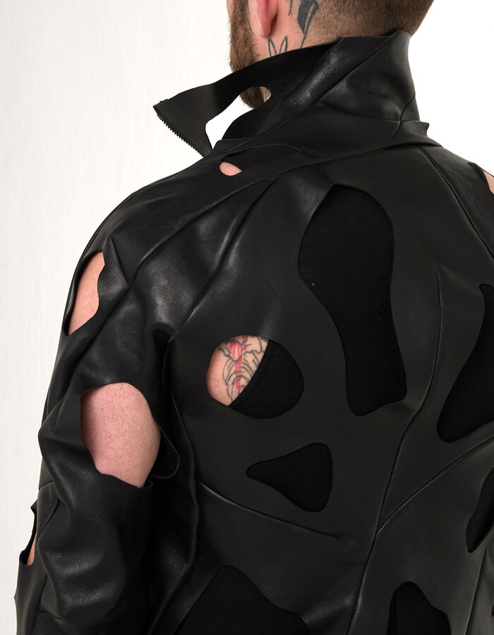 LEON EMANUEL BLANCK DISTORTION STRAIT JACKET SKELETON -1.4MM GUIDI HORSE