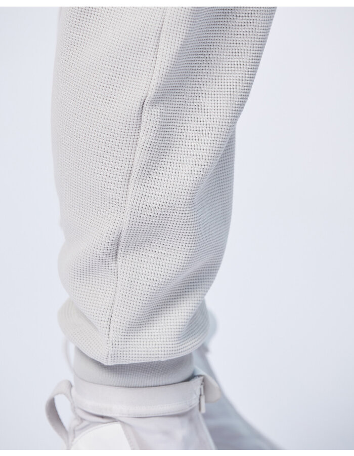 THOM KROM STRETCH COTTON PANEL WAFFLE KNIT JOGGER - SILVER
