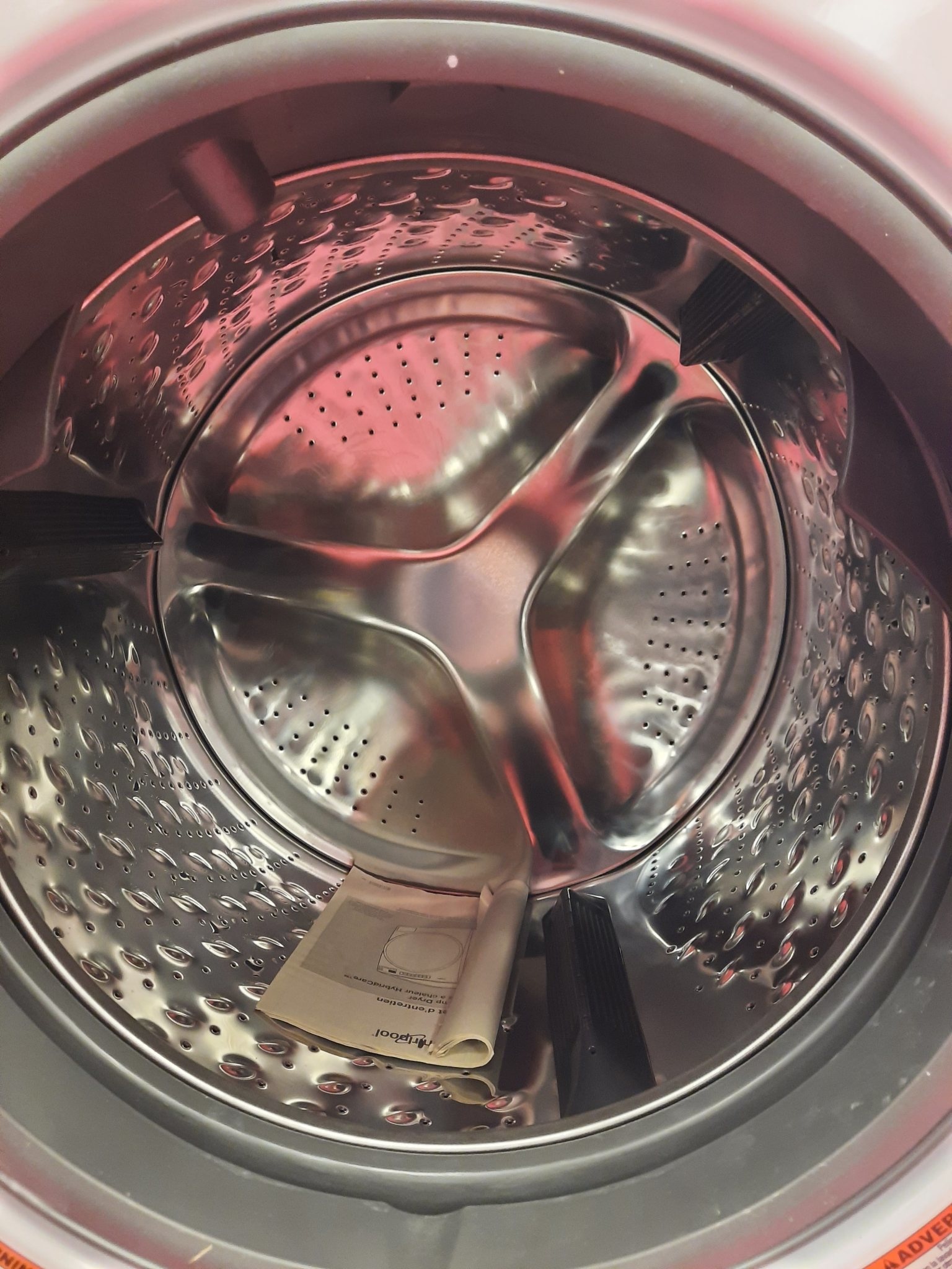 Amana *NFW5800HW 4.3-cu ft High Efficiency Stackable Front-Load Washer (White) ENERGY STAR