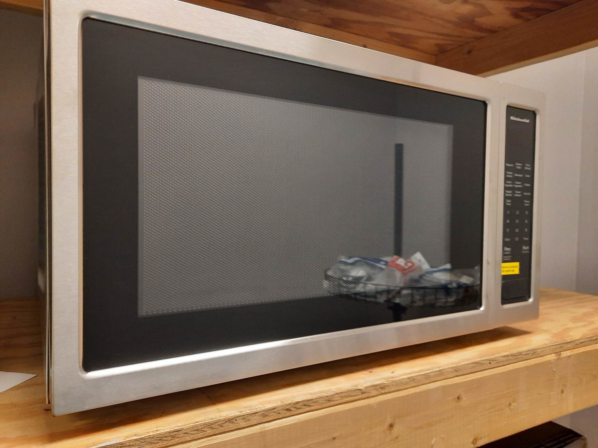 Kitchenaid *KMCS3022GSS 2.2-cu ft 1200-Watt Countertop Microwave (Stainless Steel)