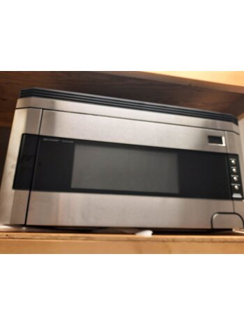 Sharp Sharp R-1514-T 1.5 cu ft over the range