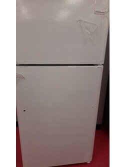 Frigidaire *Frigidaire FFTR2021TW5 20.4 cu ft top mount refrigerator in white