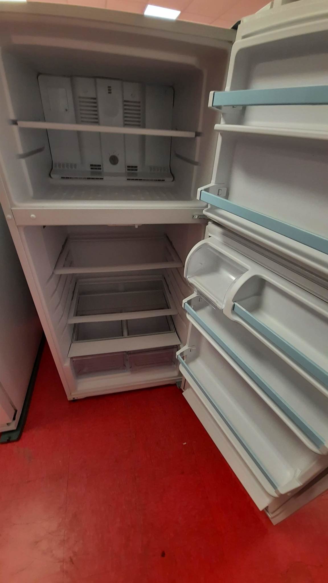 Whirlpool *WRT314TFDW  14.3 cu. ft. Top Freezer Refrigerator in White