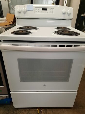 GE GE  JB256DMWW  30-in 4 Elements 5-cu ft Self-Cleaning Freestanding Electric Range (White)