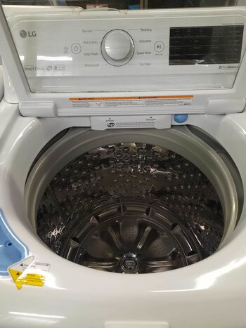 LG LG WT7100CW 4.5-cu ft High Efficiency Top-Load Washer (White