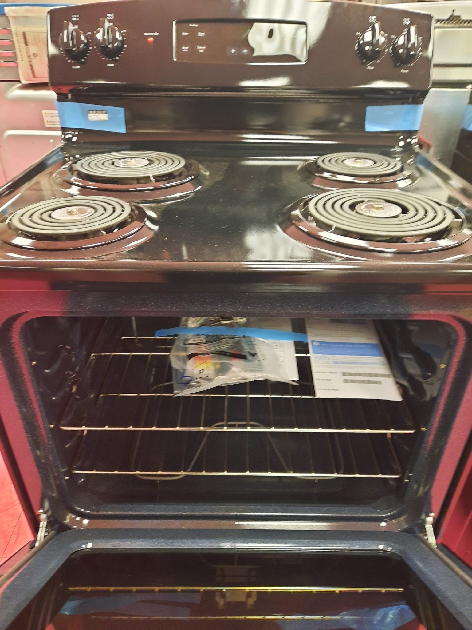 GE GE JBS360DMBB 30-in 4 Elements 5-cu ft Freestanding Electric Range (Black)