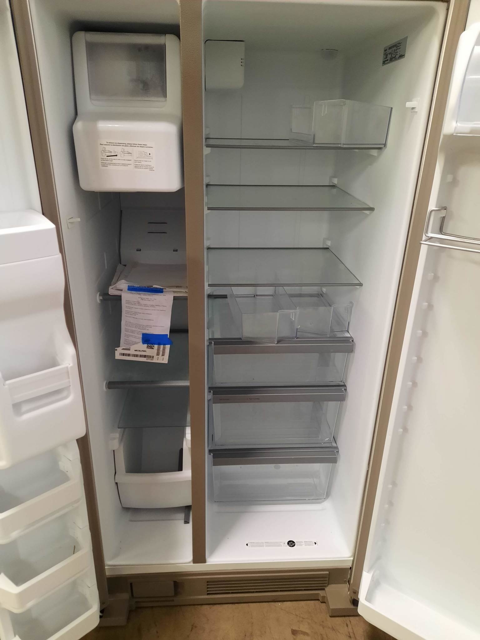 Whirlpool Whirlpool WRS321SDHZ04  21.4-cu ft Side-by-Side Refrigerator with Ice Maker (Fingerprint-Resistant Stainless Steel)