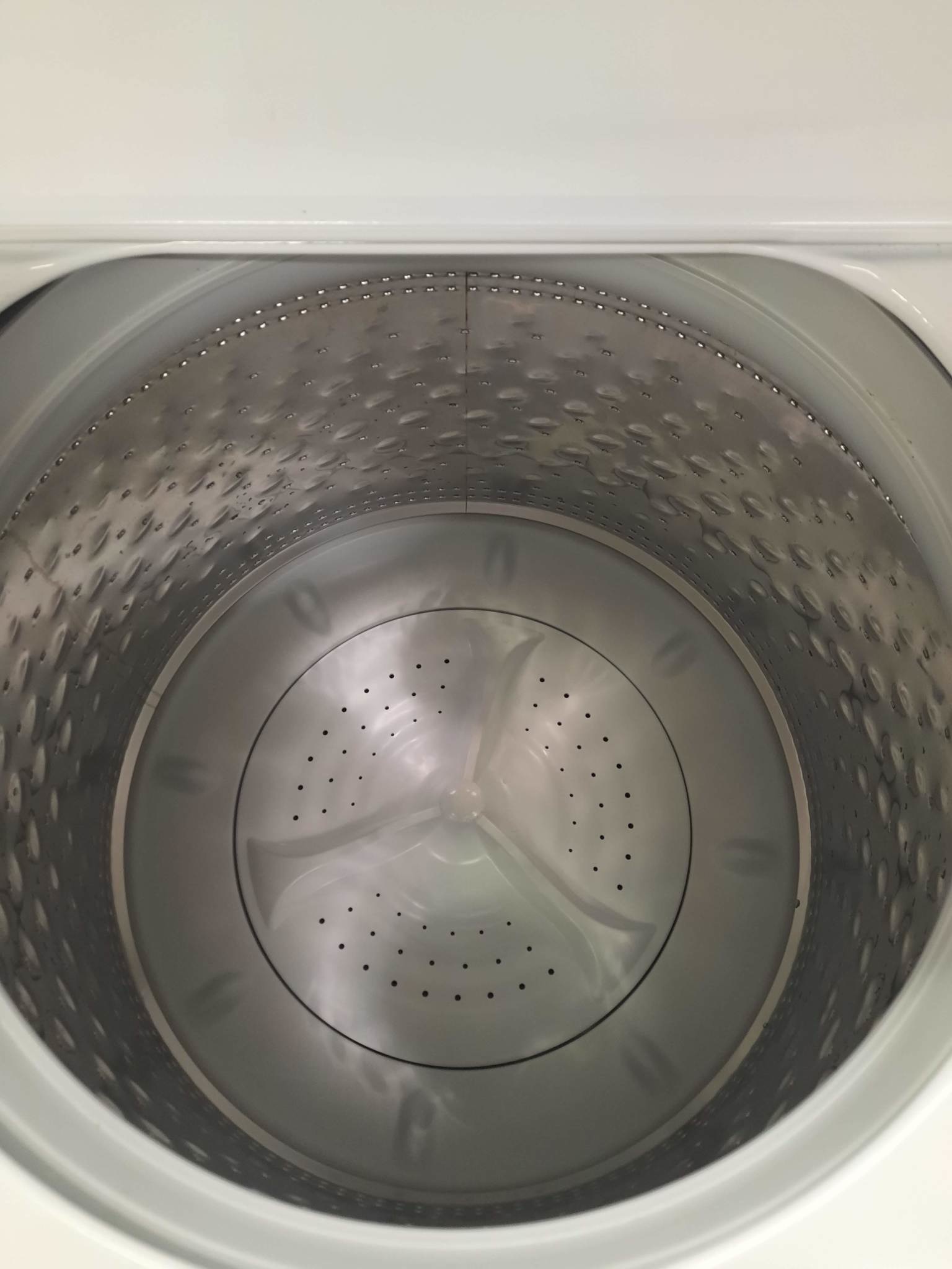 Whirlpool Whirlpool WTW5000DW3 4.3-cu ft High-Efficiency Top-Load Washer with Quick Wash in White