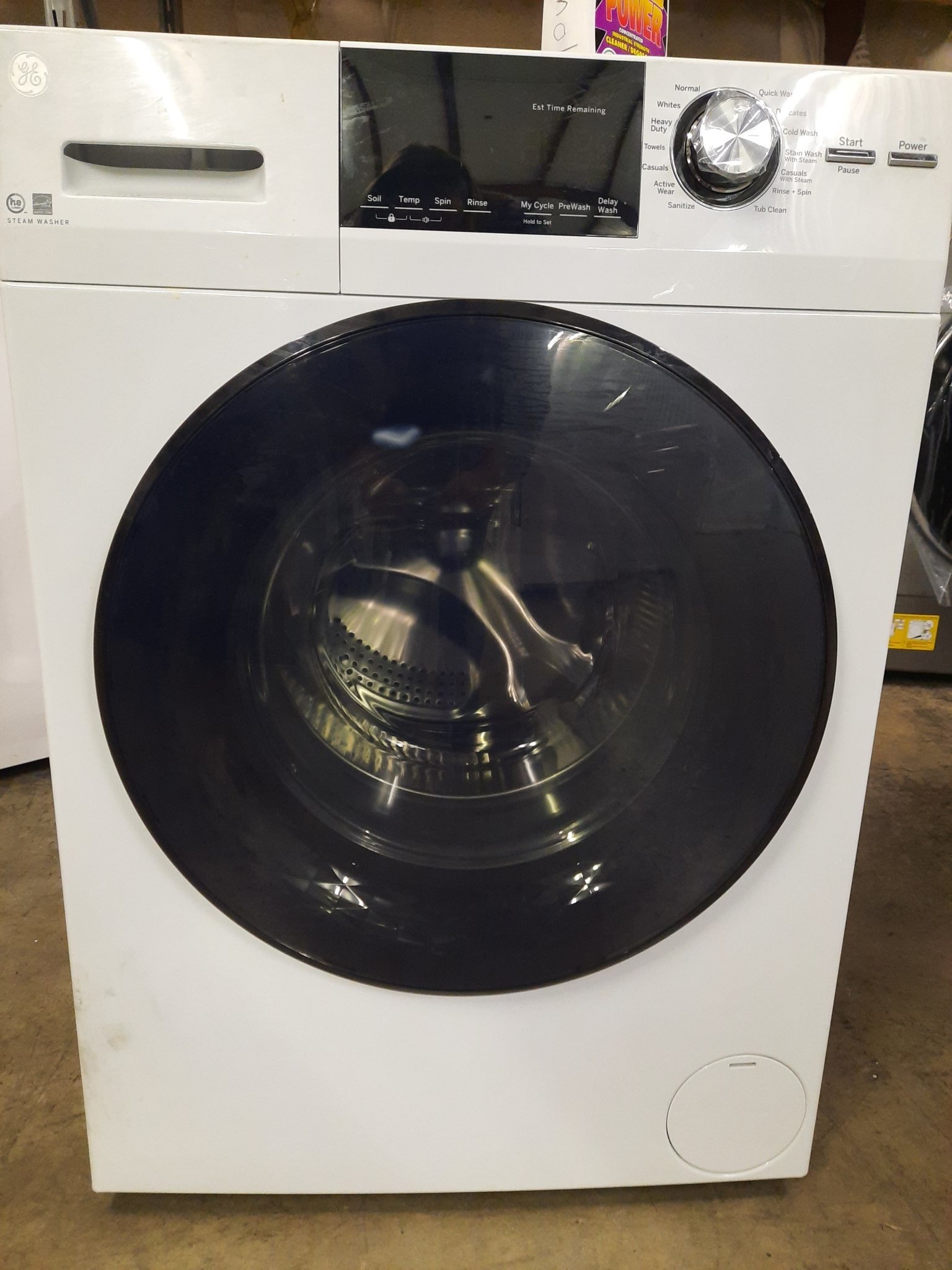 GE *GFW148SSMWW  2.4 cu. ft. High-Efficiency Stackable White Front Load Washer with Steam, ENERGY STAR